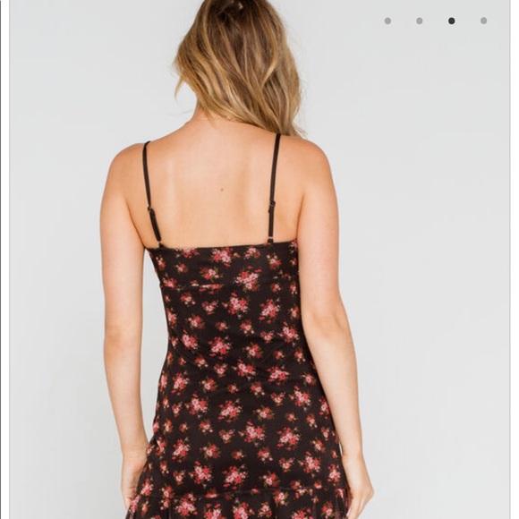 Sky and Sparrow Black Ditsy Floral Mesh Dress Size Large NWOT - Picture 4 of 7